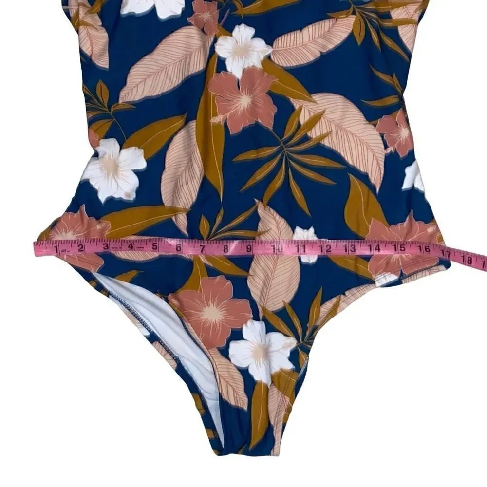 NWOT Kona Sol Swimsuit